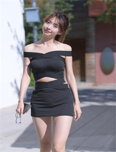 八妻子秋霞理