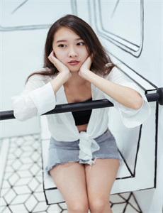 里美尤莉亚