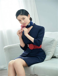 隔壁女邻居