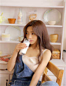 征服李梅